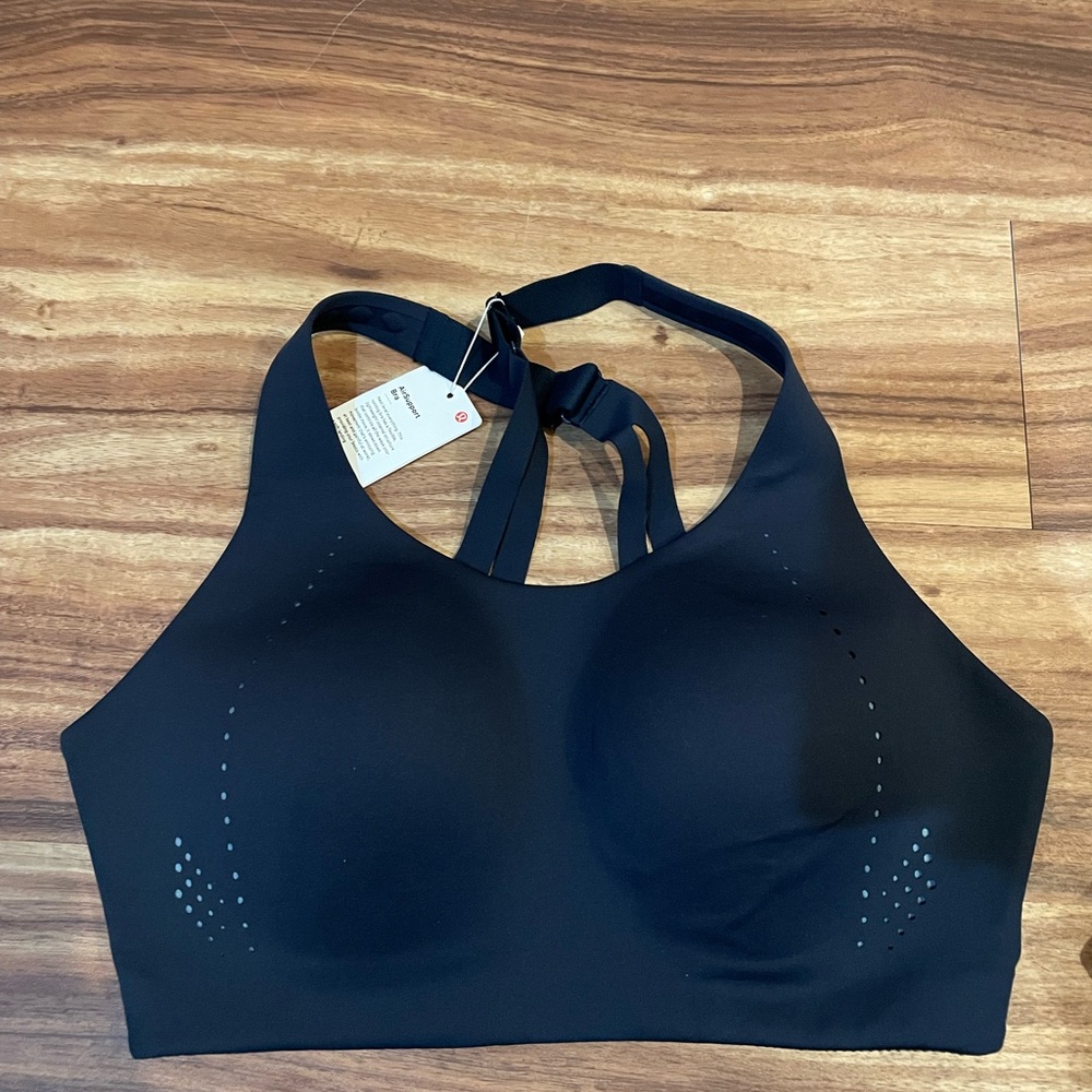 Lululemon Air support bra new with tag